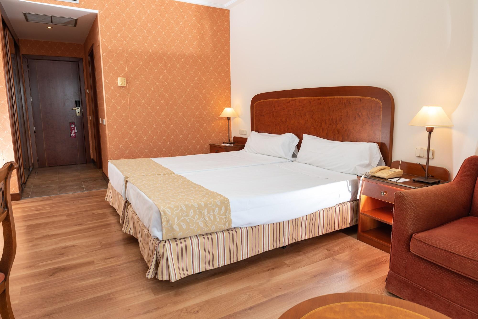 Termes Montbrio Hotel & Spa Монтбрио-дель-Камп Экстерьер фото