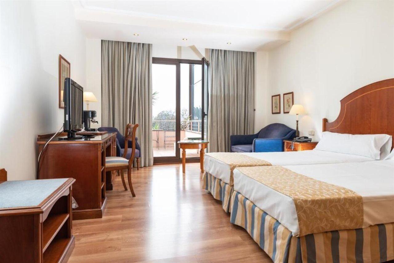 Termes Montbrio Hotel & Spa Монтбрио-дель-Камп Экстерьер фото