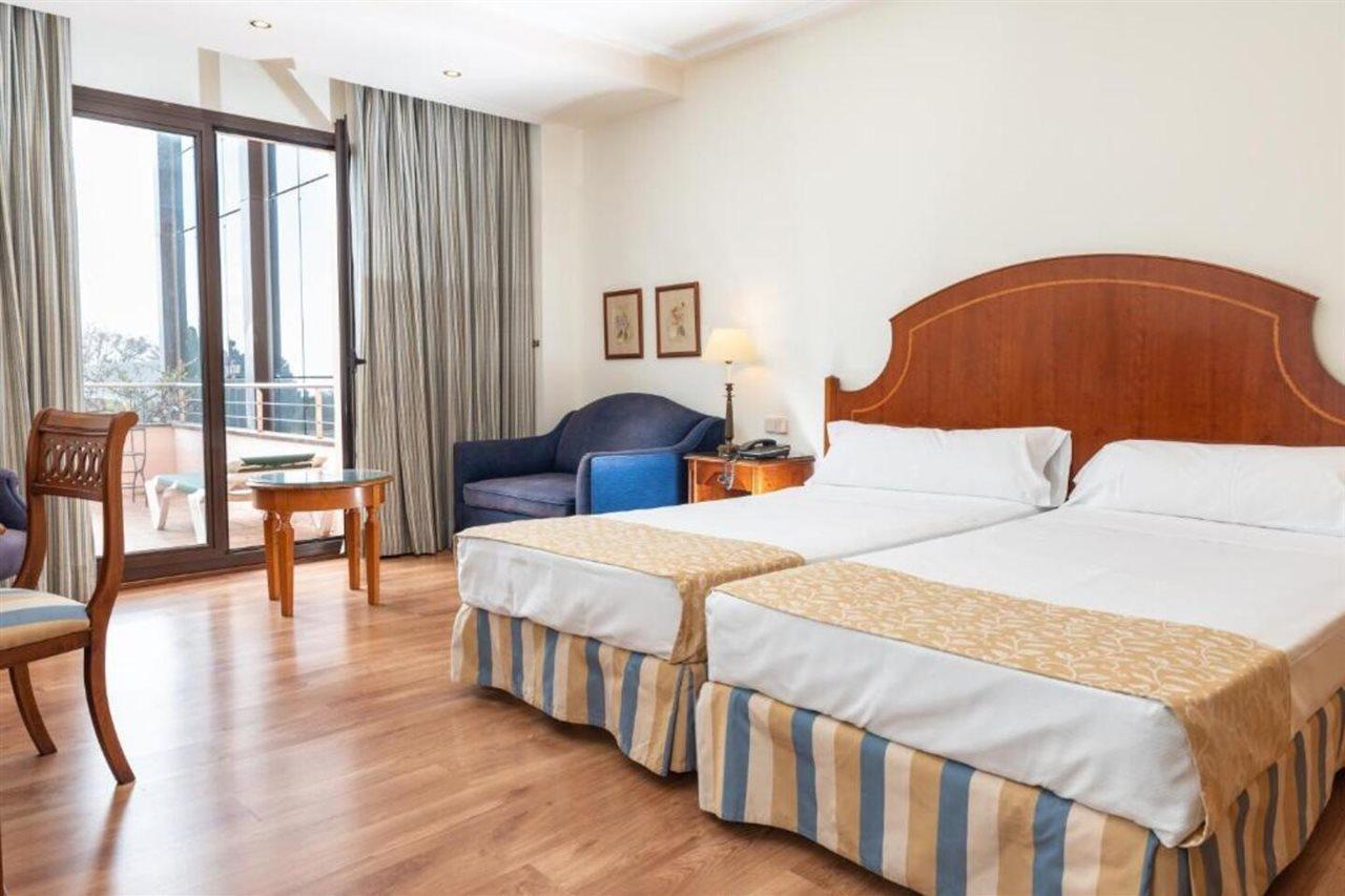 Termes Montbrio Hotel & Spa Монтбрио-дель-Камп Экстерьер фото